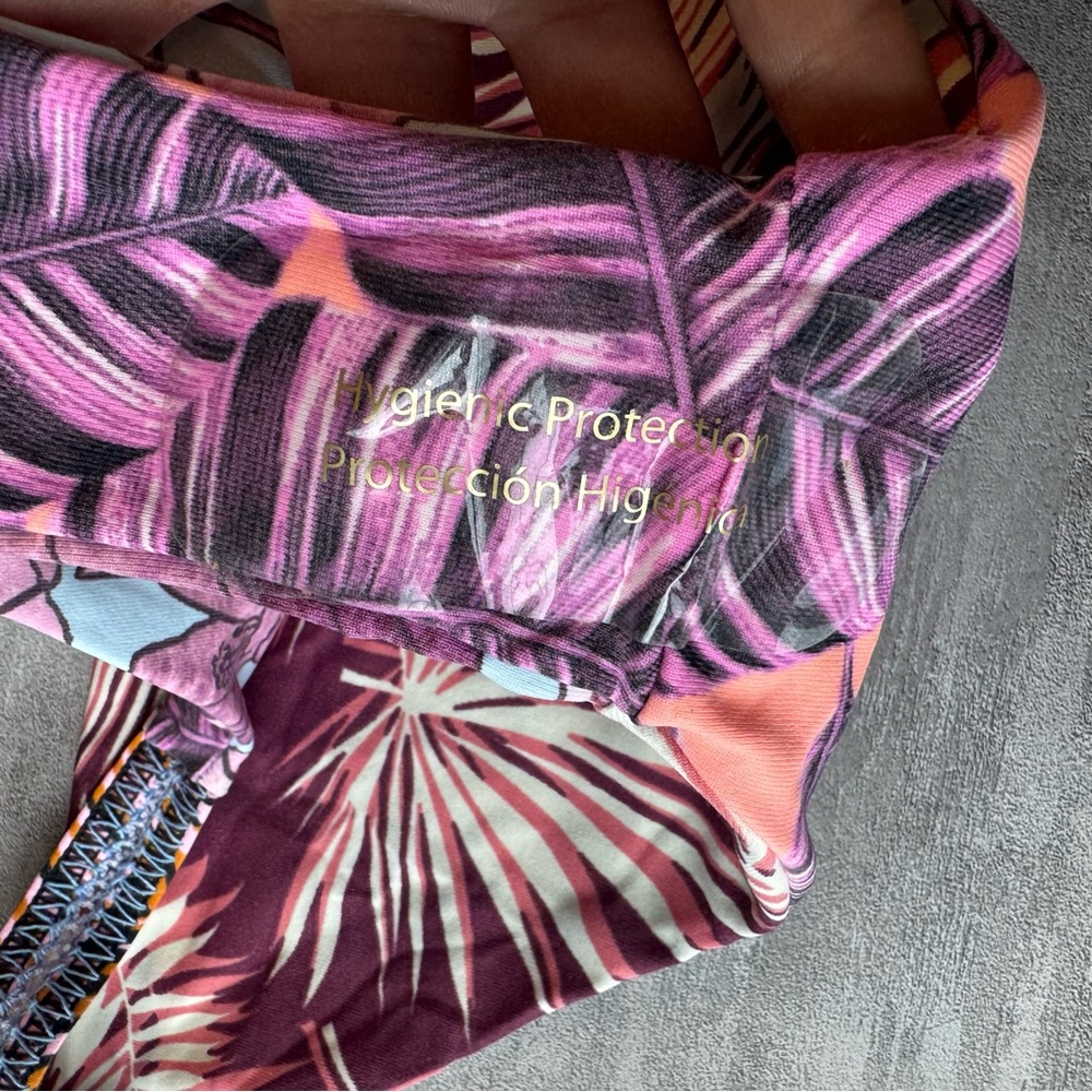 MAAJI SWIMWEAR BRISTLE GARDEN‎ REVERSIBLE BIKINI BOTTOM (L) NWT $69 cheeky - Picture 6 of 10